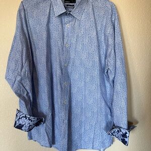 Men's Light Blue Patterned Button Down Shirt